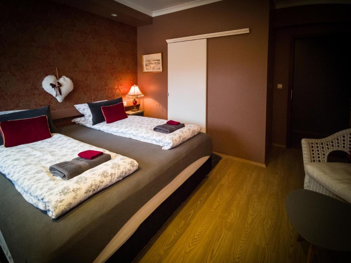 Hotel Nupan Deluxe Keflavík Zewnętrze zdjęcie